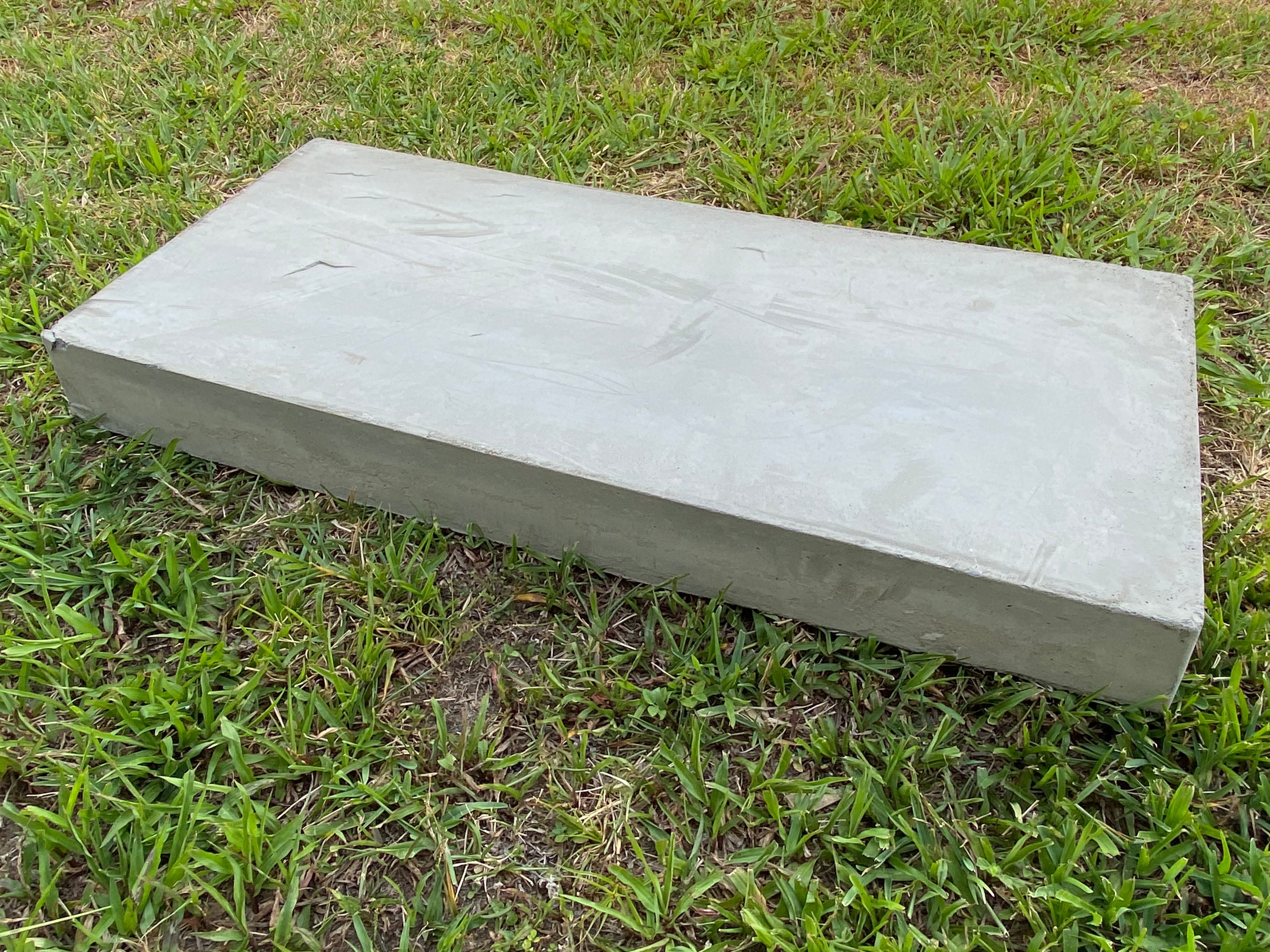 Hurricane Pad™ 4" Concrete Equipment Base – Local Pickup Only (Florida)